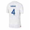Frankrike Raphael Varane #4 Bortatröja VM 2022 Korta ärmar